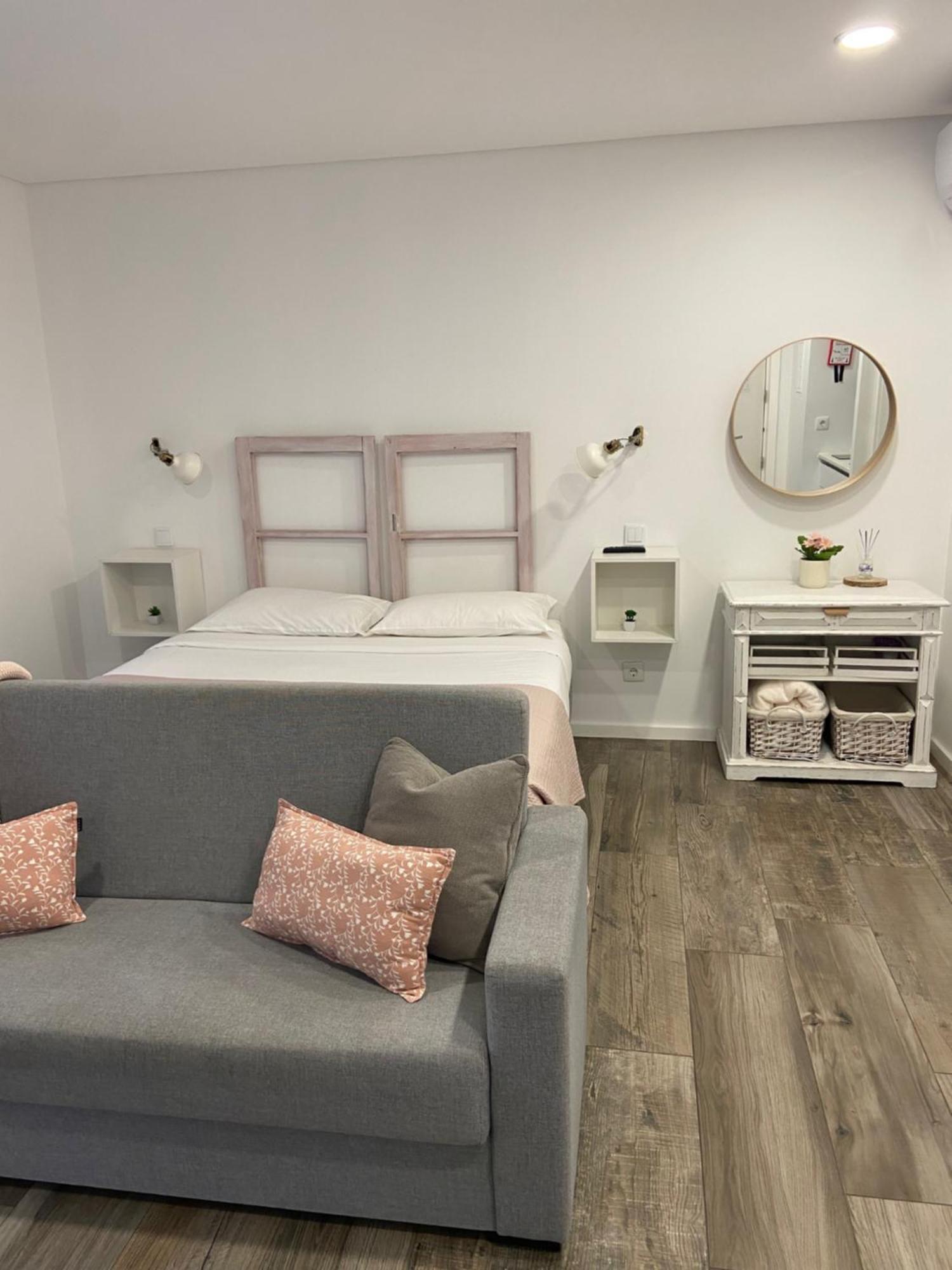 Botica Guesthouse Эшпинью Экстерьер фото