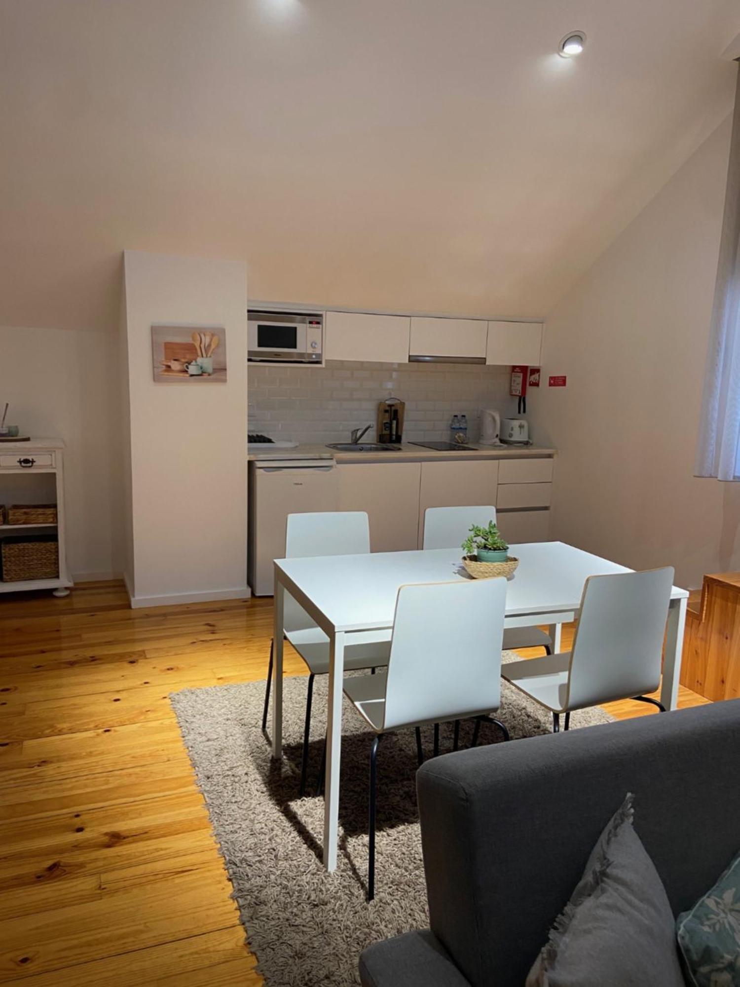Botica Guesthouse Эшпинью Экстерьер фото